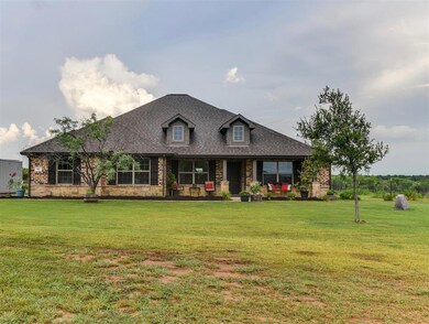 561 Dill Rd, Weatherford, TX 76085 - photo 4