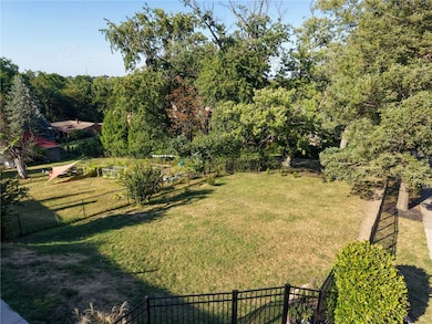 261 Catalpa Place, Pittsburgh, PA 15228 - photo 7