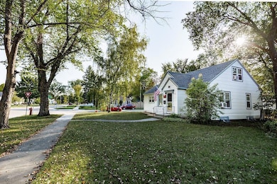 603 12th St N, Moorhead, MN 56560 - photo 5