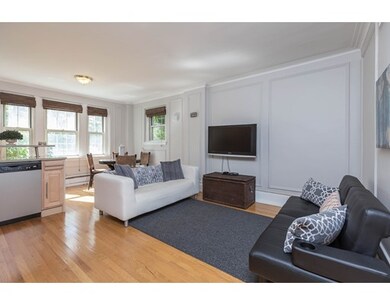 Warwick Condos unit B42, Brookline, MA 02446 - photo 2