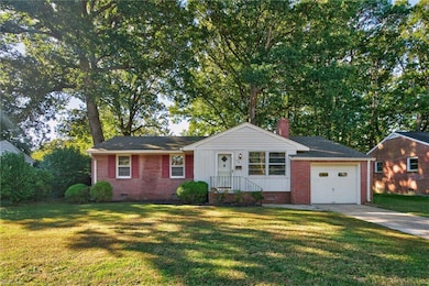 114 Henry Clay Rd, Newport News, VA 23601 - photo 3