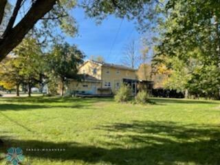 802 11th Ave N, Moorhead, MN 56560 - photo 7