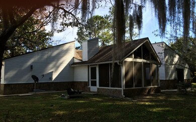 540 NW Fairway Dr, Lake City, FL 32055 - photo 2