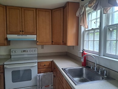 3264 Jackson St, Exmore, VA 23350 - photo 2