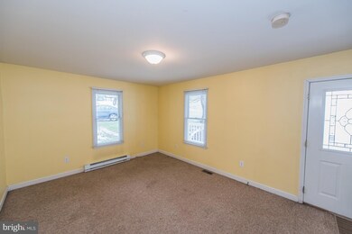 6717 Winchester Grade Rd, Berkeley Springs, WV 25411 - photo 5
