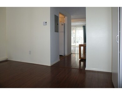 370 Montague Rd unit B, Sunderland, MA 01375 - photo 3
