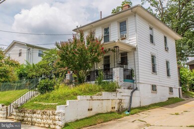 4252 Clay St NE, Washington, DC 20019 - photo 2