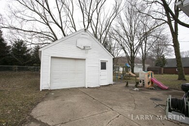8275 Freeland SW_6