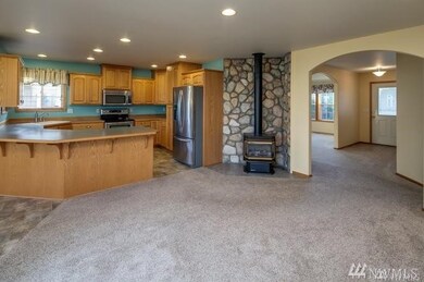 1948 N Bridgeview Dr, Lynden, WA 98264 - photo 4