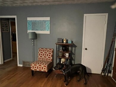 501 E Ellen Ave, Hurst, TX 76053 - photo 3