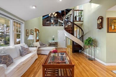 14 Kenneth Rd, Marblehead, MA 01945 - photo 2