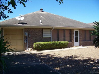 323 Diana Dr, Alamo, TX 78516 - photo 4