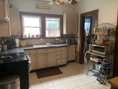 520 Warren St, Albany, NY 12208 - photo 5