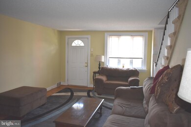 122 W Berkley Ave, Clifton Heights, PA 19018 - photo 4