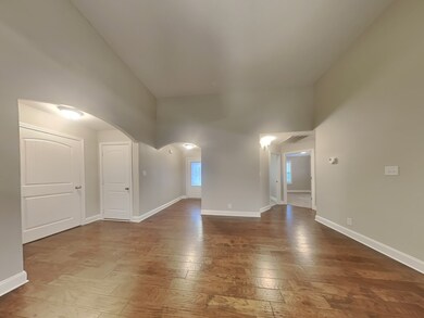 1489 Coronado Dr, Clarksville, TN 37042 - photo 3