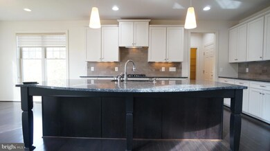 13225 Redspire Dr, Silver Spring, MD 20906 - photo 7