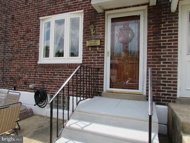 806 Crescent Dr, Glenolden, PA 19036 - photo 2