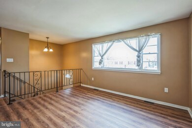 7702 Kirby Manor Ct, Clinton, MD 20735 - photo 4