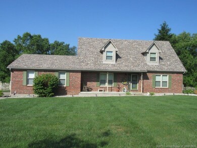 2315 Arrowhead Dr, Charlestown, IN 47111 - photo 2