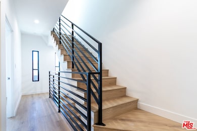 4615 St Charles Place, Los Angeles, CA 90019 - photo 7