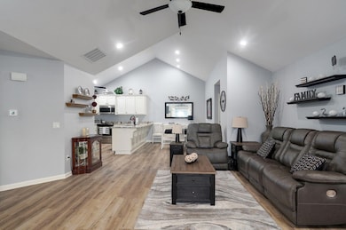 814 E Kings Mead Cir unit #-21