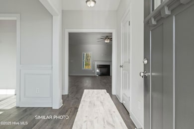 601 Salty Marsh Ln, Jacksonville, NC 28544 - photo 3