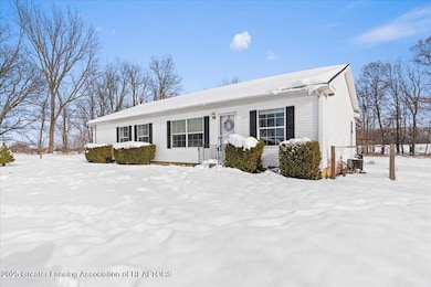 10870 Eaton Rapids Rd, Springport, MI 49284 - photo 6