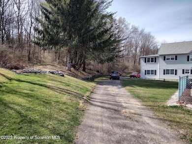 1504 Pennsylvania 435, Roaring Brook Township, PA 18444 - photo 4