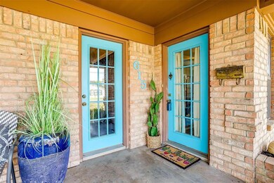 615 Granbury St, Cleburne, TX 76033 - photo 6