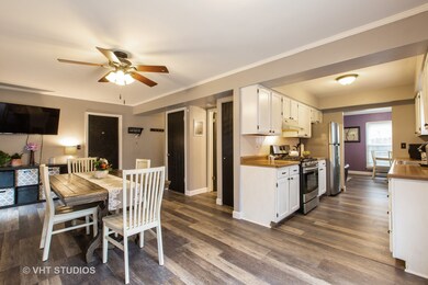 372 Country Ln, Algonquin, IL 60102 - photo 4