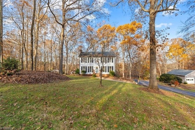 1746 Taylors Creek Dr, Asheboro, NC 27205 - photo 3