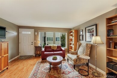 233 3rd Ave N unit 17, Edmonds, WA 98020 - photo 3