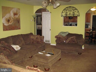 17 Compass Rd, Middle River, MD 21220 - photo 2