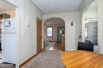 601 N Front St, Crookston, MN 56716 - photo 6