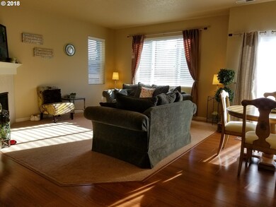 Living Room/Dining Room