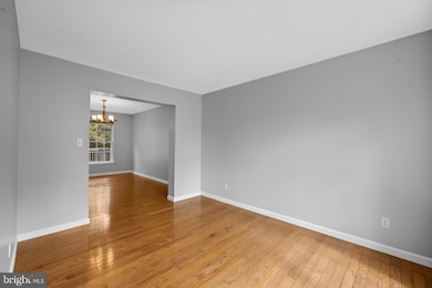 6509 Tristan Ln, Elkridge, MD 21075 - photo 4