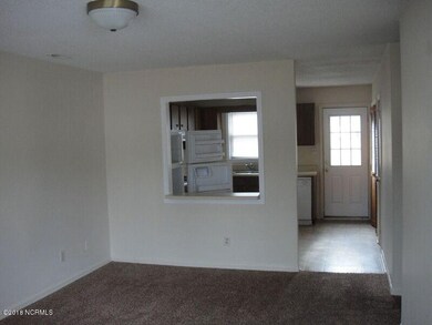 215 Appaloosa Dr, Jacksonville, NC 28540 - photo 3