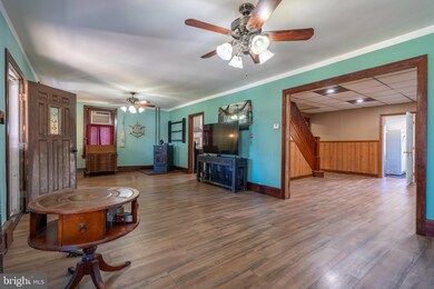 205 W 6th St, Boyertown, PA 19512 - photo 5