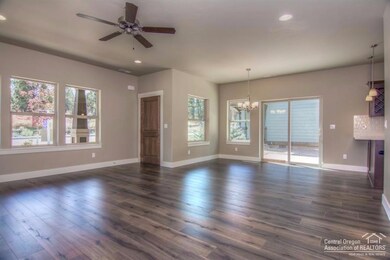 20527 SE Stanford Place, Bend, OR 97702 - photo 6