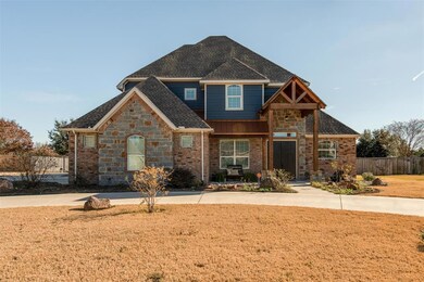 2003 Lakeridge Cir, Ennis, TX 75119 - photo 2