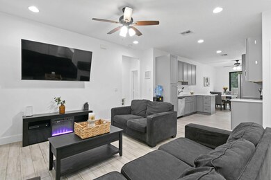 708 21st St, West Palm Beach, FL 33407 - photo 3