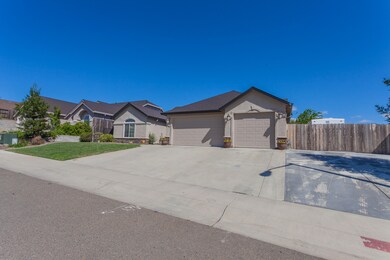 3667DeuceWay-MLS-1.jpg
