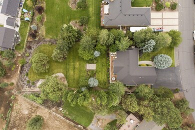 61538 Hillridge Rd, Bend, OR 97702 - photo 4