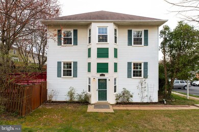 3015 Hickory Grove Ct, Fairfax, VA 22031 - photo 2