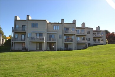 49 Seabreeze Ln unit 49, Bristol, RI 02809 - photo 3