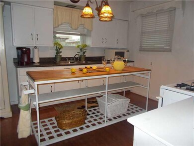 21 Elm St, Midland, PA 15059 - photo 3