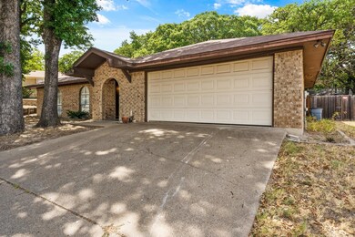 109 Guinevere Dr, Weatherford, TX 76086 - photo 6