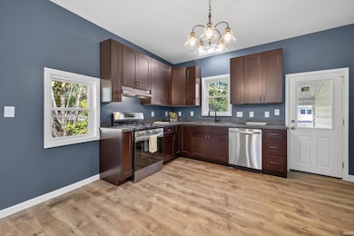 220 S 2nd St, Ellettsville, IN 47429 - photo 6