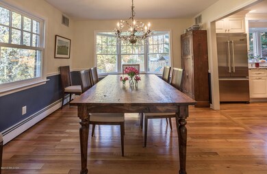15 Cat Rock Rd Cos Cob CT-3