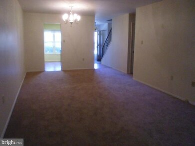 14912 Laurel Oaks Ln, Laurel, MD 20707 - photo 2